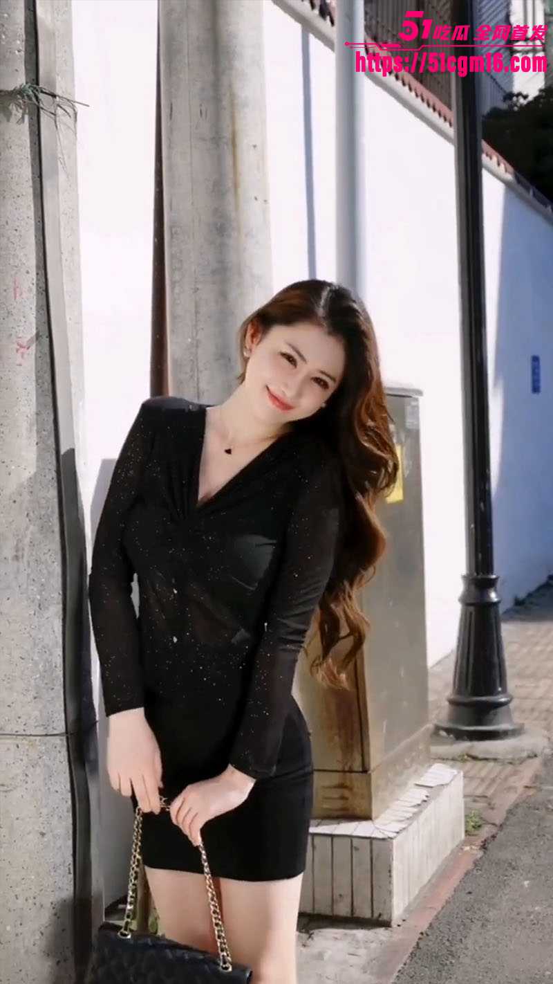 推特辣逼小新 抖音风PMV混剪 重口反差婊表面甜美 私下拜金卖骚 淫叫连连太刺激！