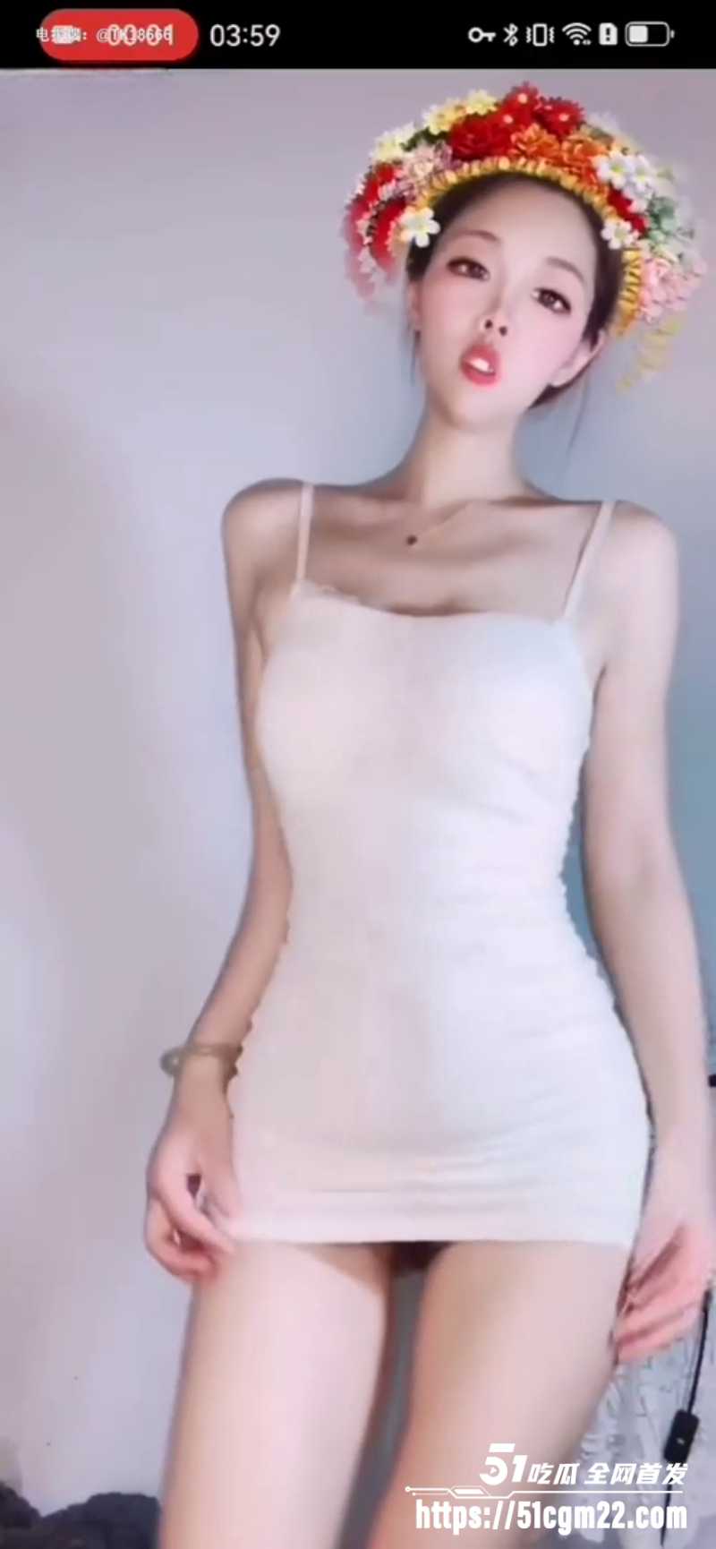 抖音快手网红闪现镜头合集 直播意外漏点乍泄春光 各种美腿美白身材一闪而过