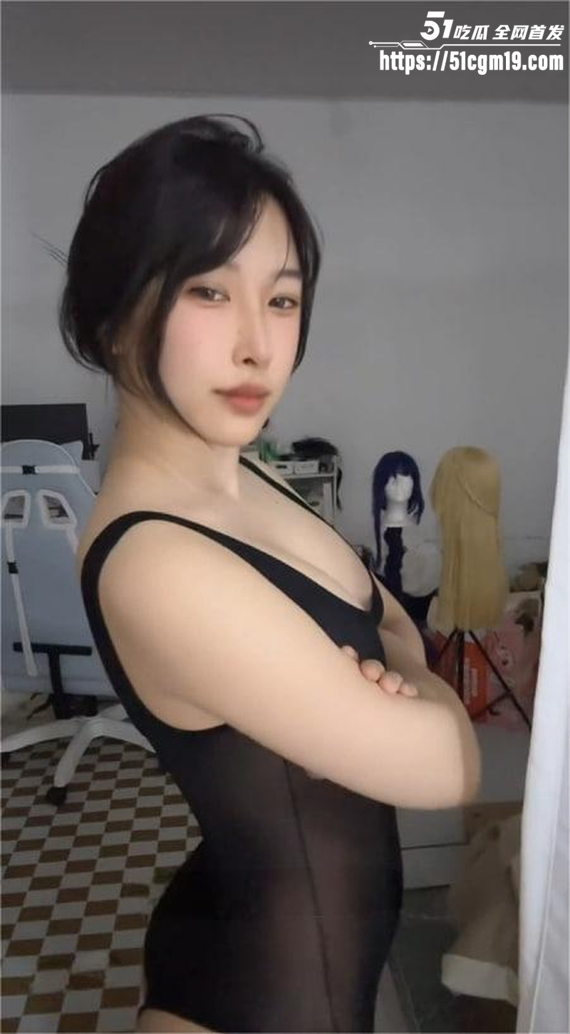 抖音网红 金美庭 会员定制福利 脸穴同框彰显诱人身姿 巨乳蜜穴全裸释放魅力