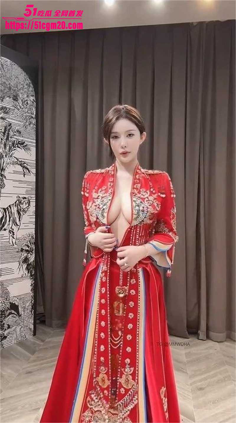 抖音网红 依阳baby 金主定制私拍 3