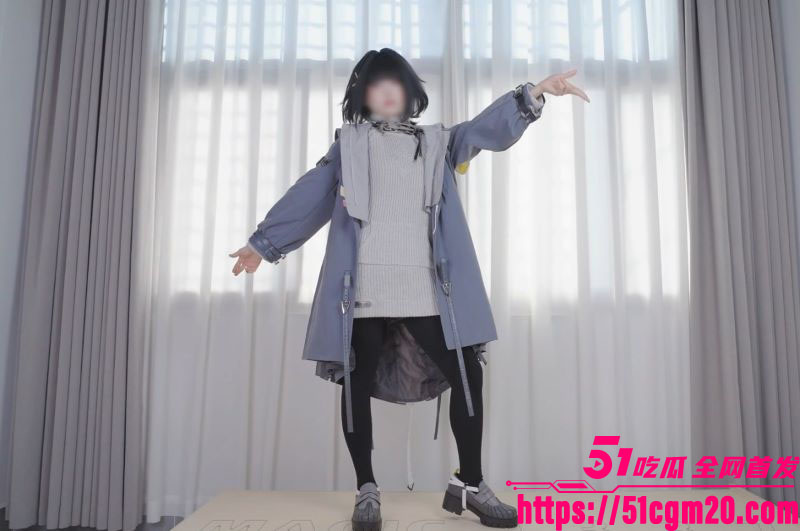 极品福利姬 埋导演 COS明日方舟管理员 雪白肌肤勾魂摄魄 炮机高速抽插攻穴不止