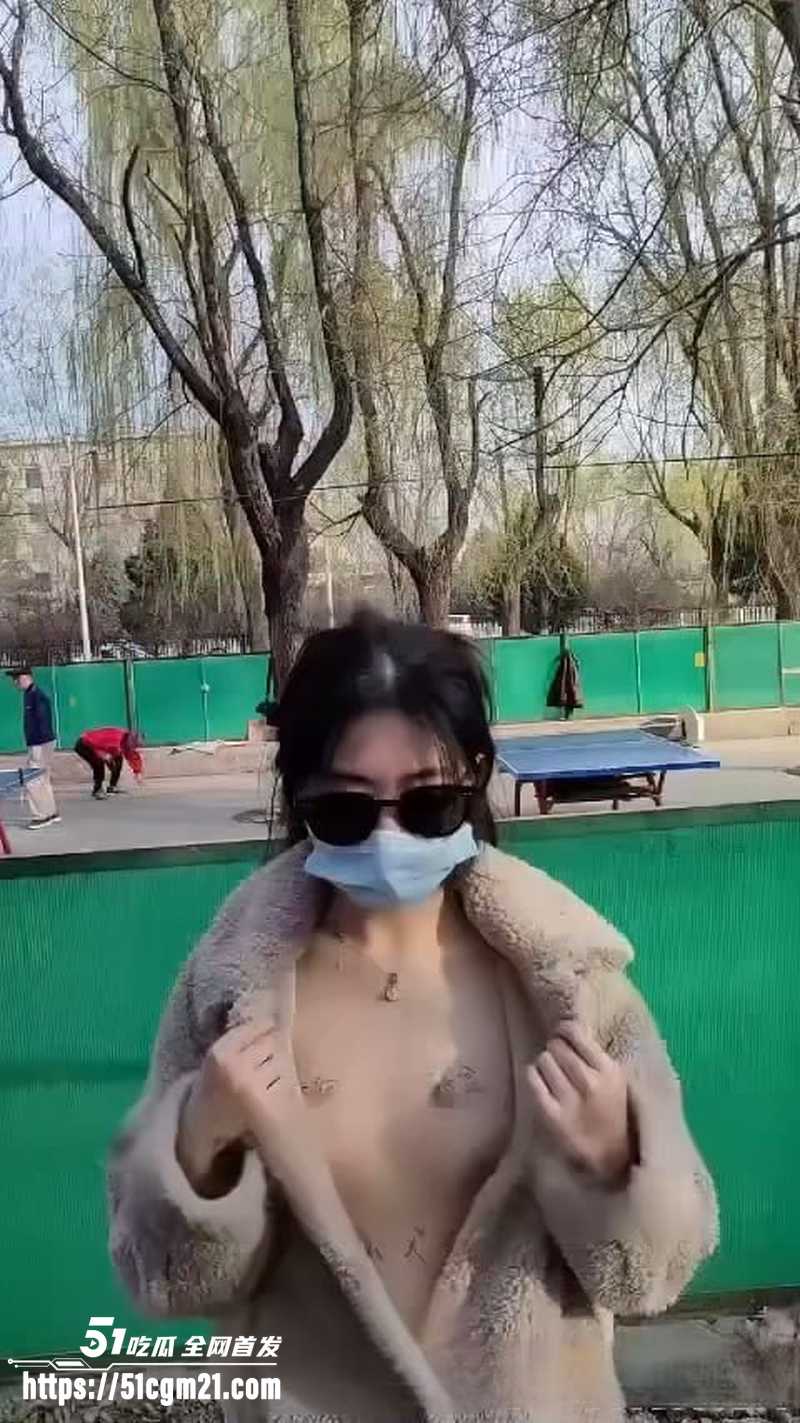 福利女神 李小娜 厕所全裸露出 丰满酮体充满禁忌张力 湿逼任人直视挑逗拉满