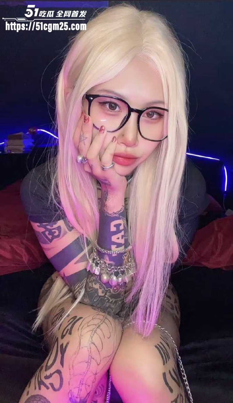 符文战士 高桥尤美 定制福利 口交后遭肉棒深顶子宫 巨乳肥臀勾魂摄魄！
