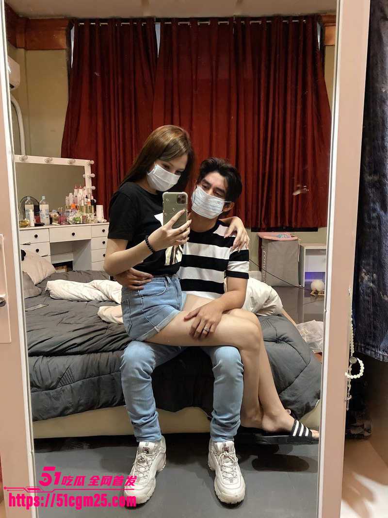 韩国情侣 CharleneMaeRada 性爱合集 多角度拍摄两人激情恩爱时刻 颜值控必看！