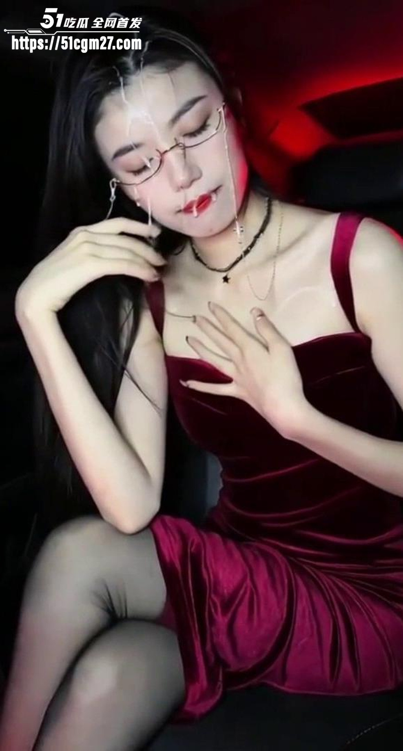 高颜值网红 不想早起的崽崽 AI换脸视频 高冷女神沦为多人性奴 口爆中出任由蹂躏