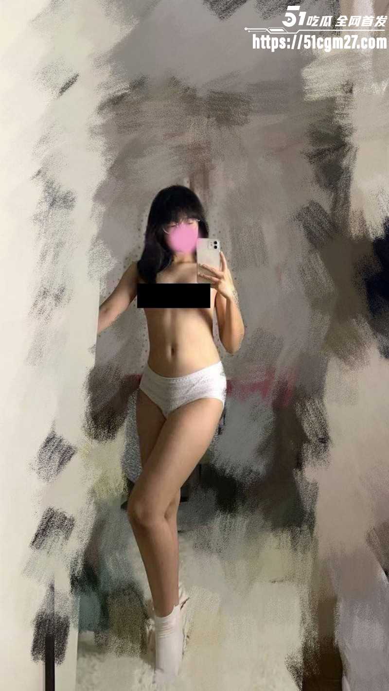 天津学生妹李佳慧做福利姬被曝光037