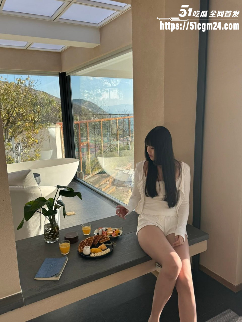 北京贫乳辣妹 王妤昔 性爱自拍 3