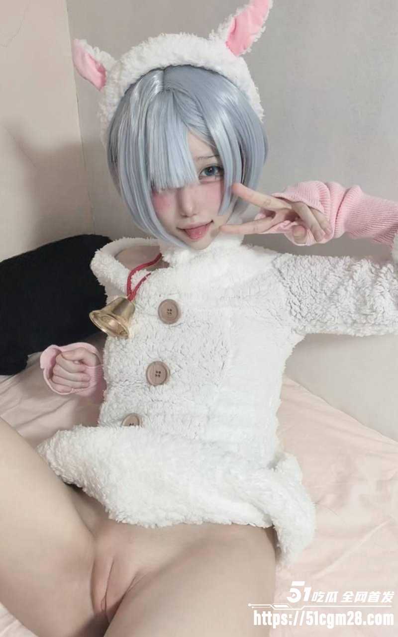 极品反差萝莉凄 2