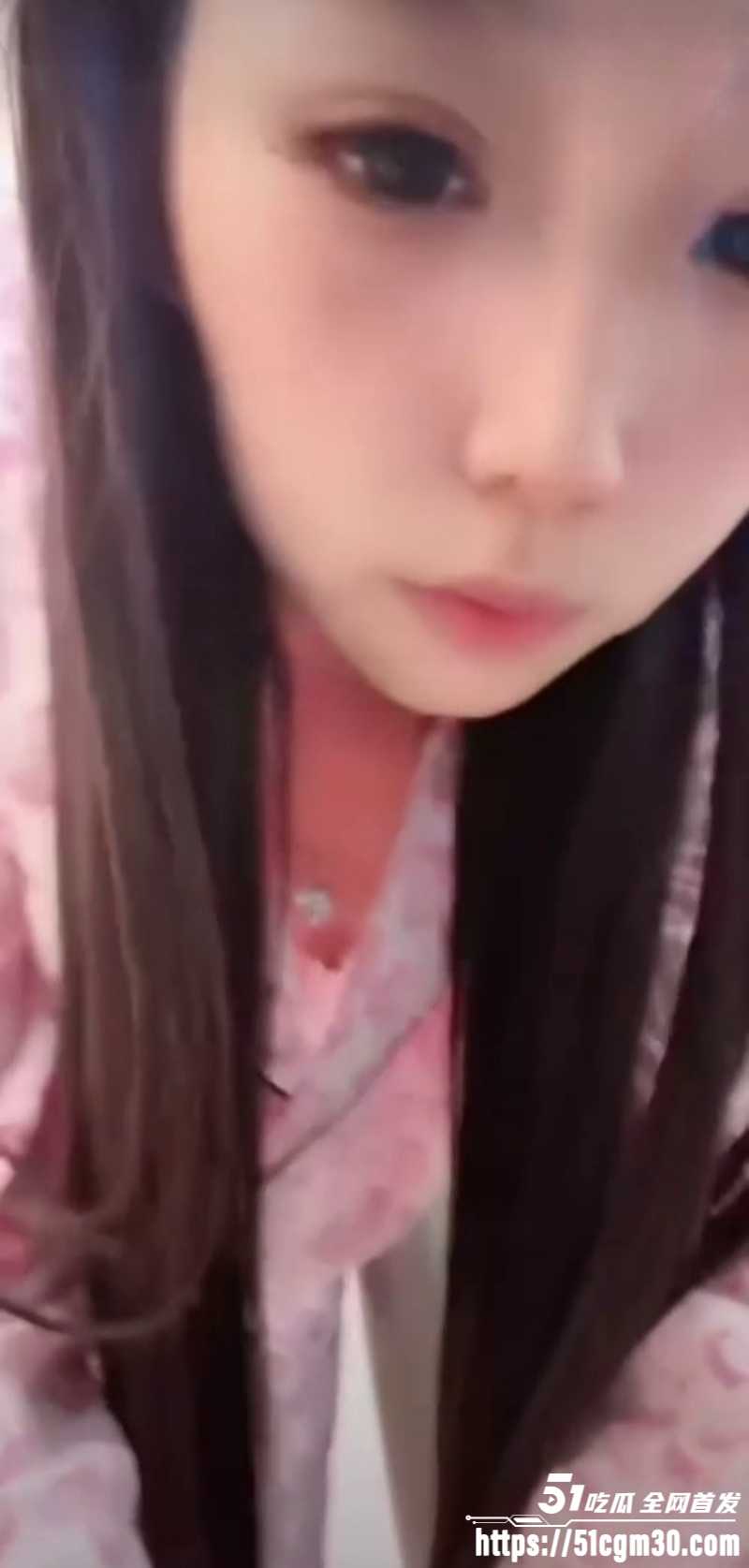 抖音众多美女主播走光闪点 6