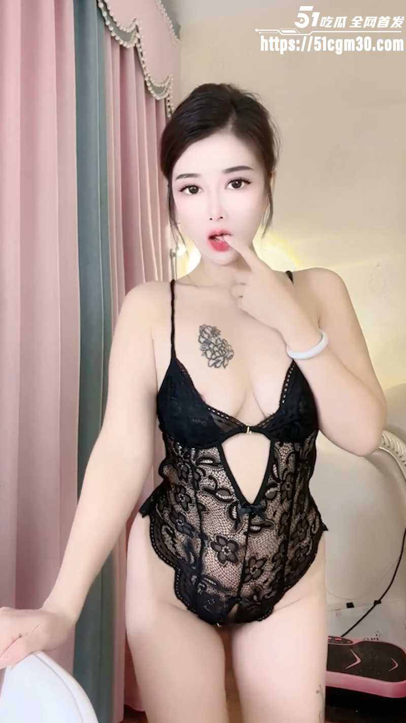 快手百万网红 雯宝 高价定制骚舞 2