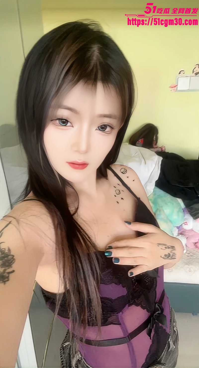 快手精神小妹就叫小艺私拍合集03
