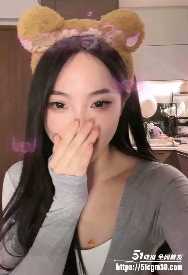 抖音370W粉网红mimi蛋儿被网黄老鸨DuDu调教视频曝光10拷贝