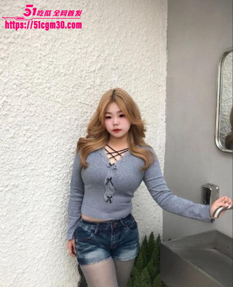 浙江巨乳辣妹 周霞 性爱合集 全裸自慰表演强奸戏码 勾引金主酒店开房打炮
