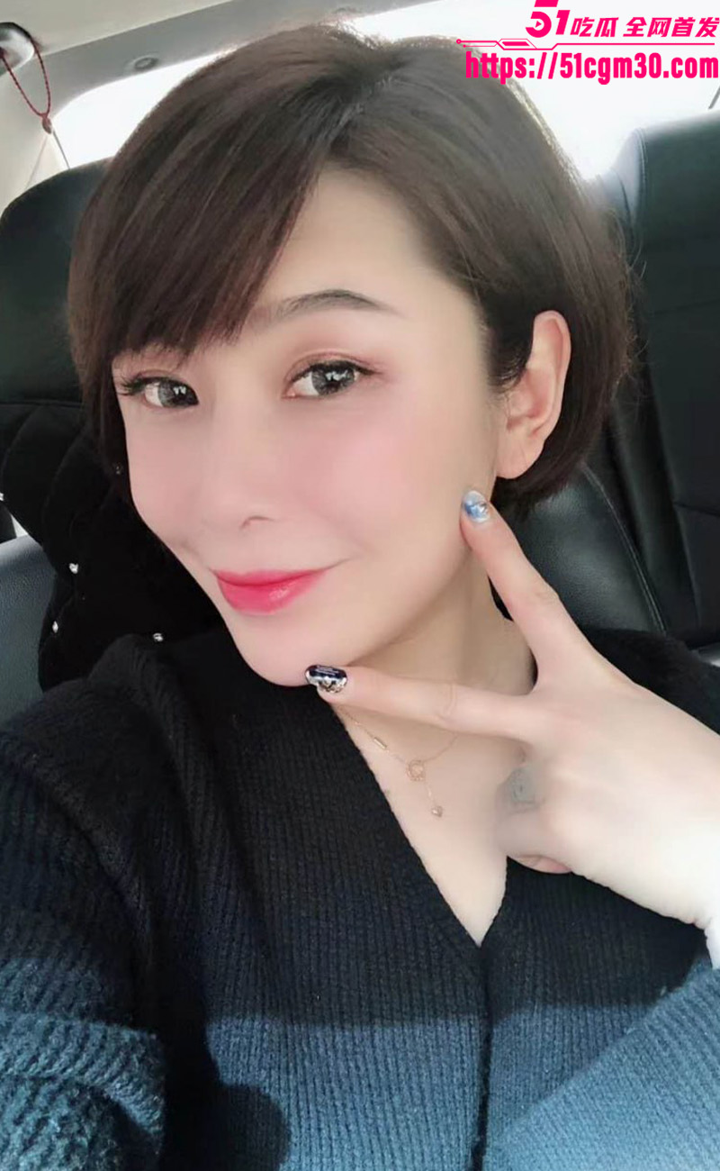 约炮大神 胡子哥 约操黑龙江离异少妇 极致骚躯含情吃屌 抓着小蛮腰一炮到底！