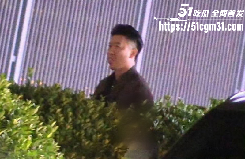 德云社大弟子曹云金不雅行为惨遭偷拍03