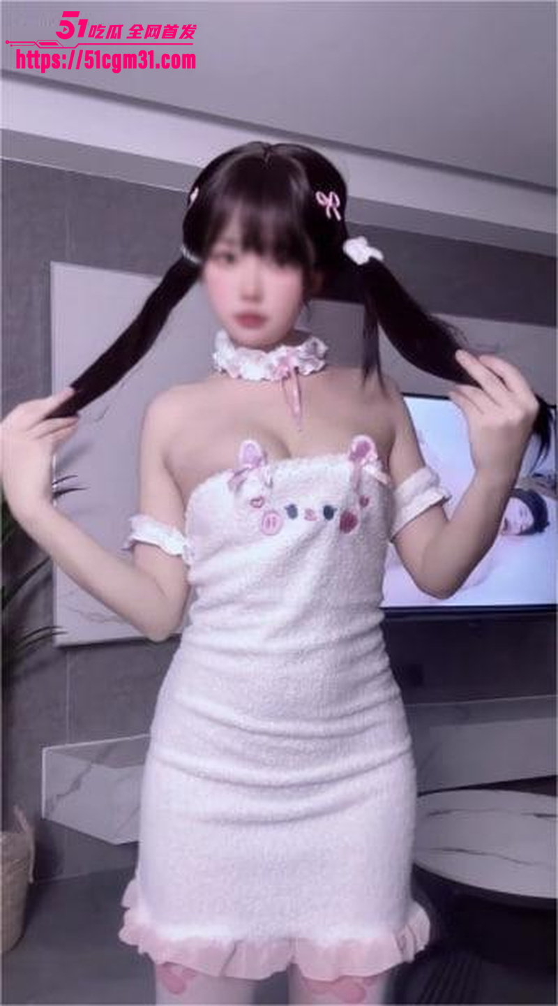 超人气女神小仙云 VIP裸舞福利 2