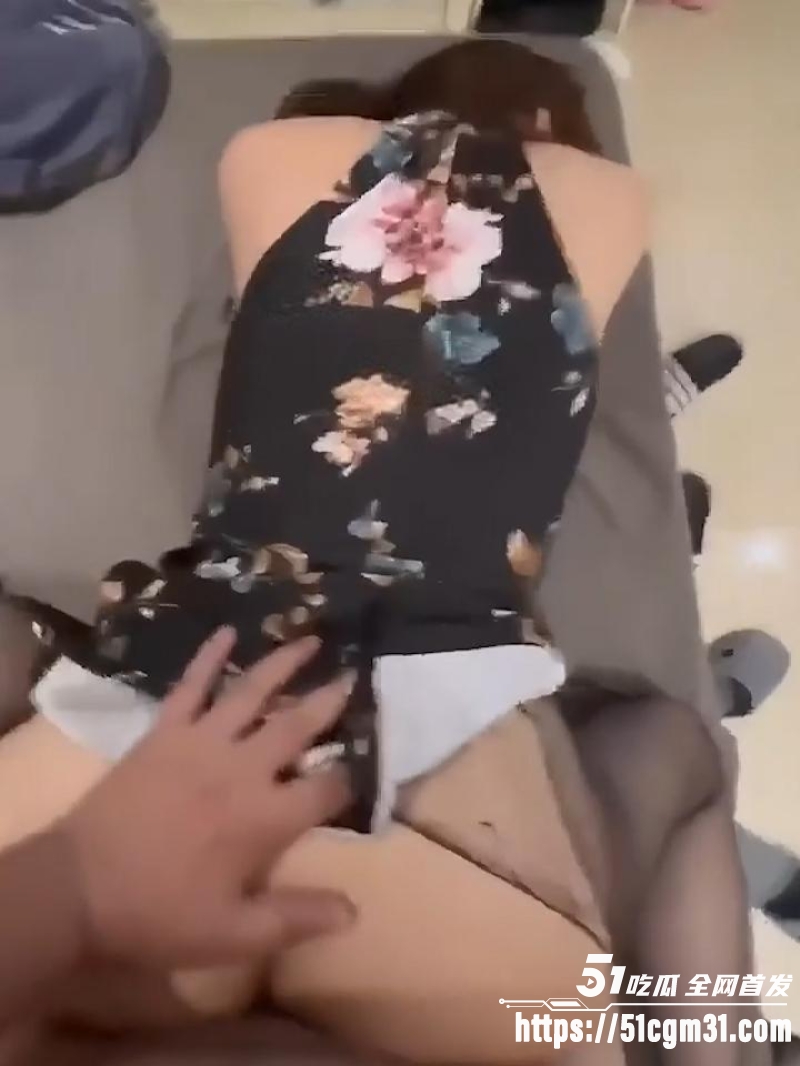 快手亮油丝袜御姐前妻 6