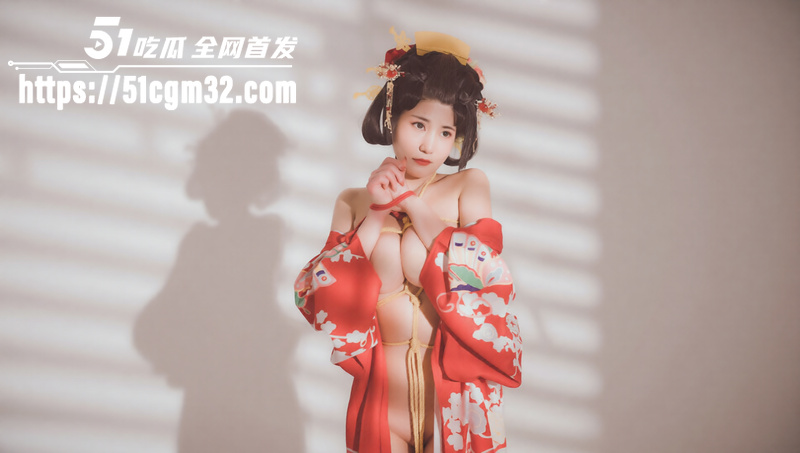 抖音福利姬 星澜 大尺度写真 和服加身玩绳缚捆绑 肉感身段妖艳至极！