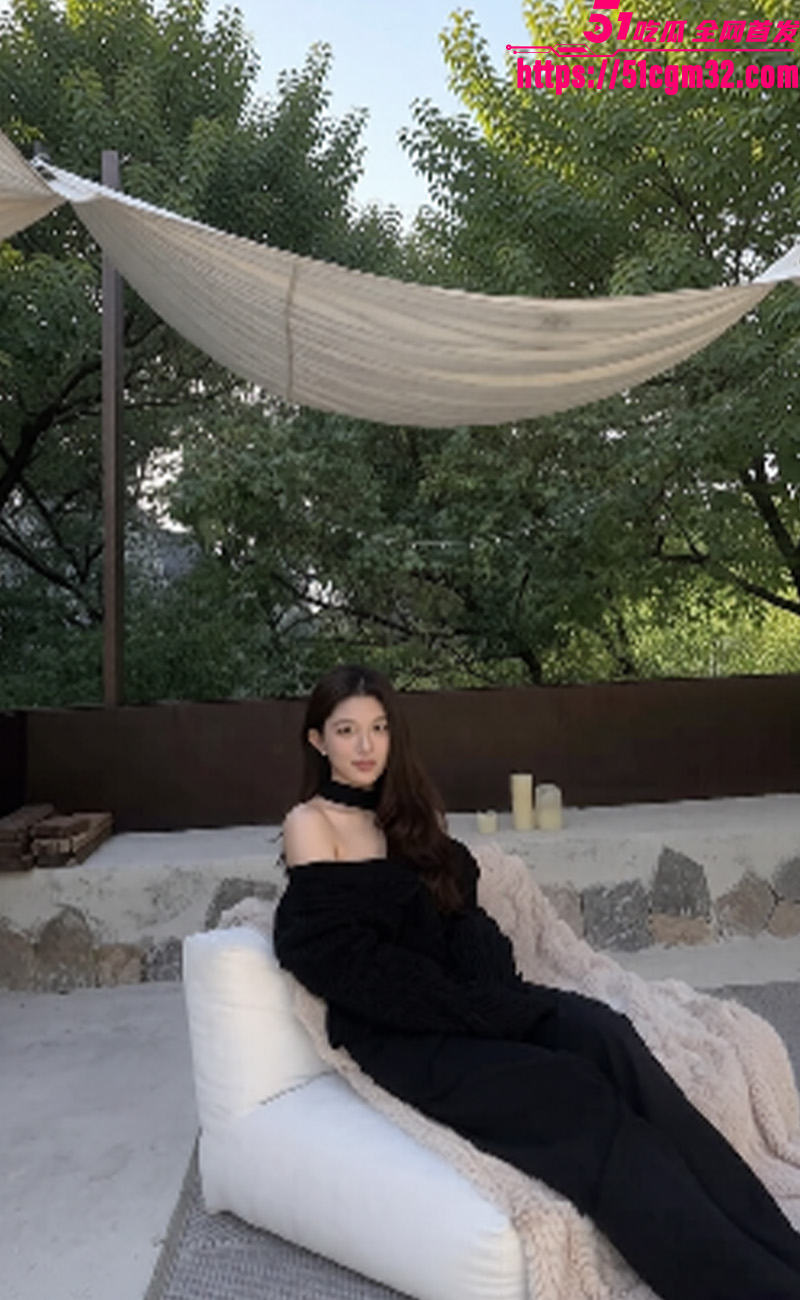 浙江巨乳反差妹 郑玮婷 自拍泄密 多体位爆操蜜穴 销魂表情让人性欲大发！
