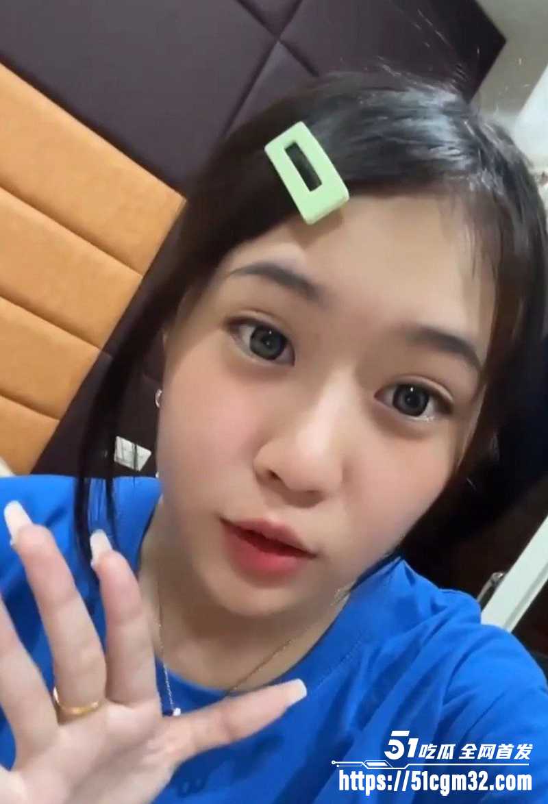 极品反差纹身妹玩裸聊自慰 被前男友录屏分享 全网共赏揉穴骚姿