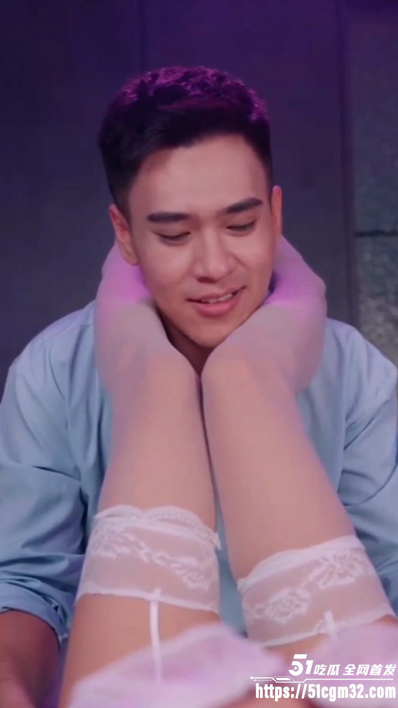 擦边短剧姐妹的深爱全集 5