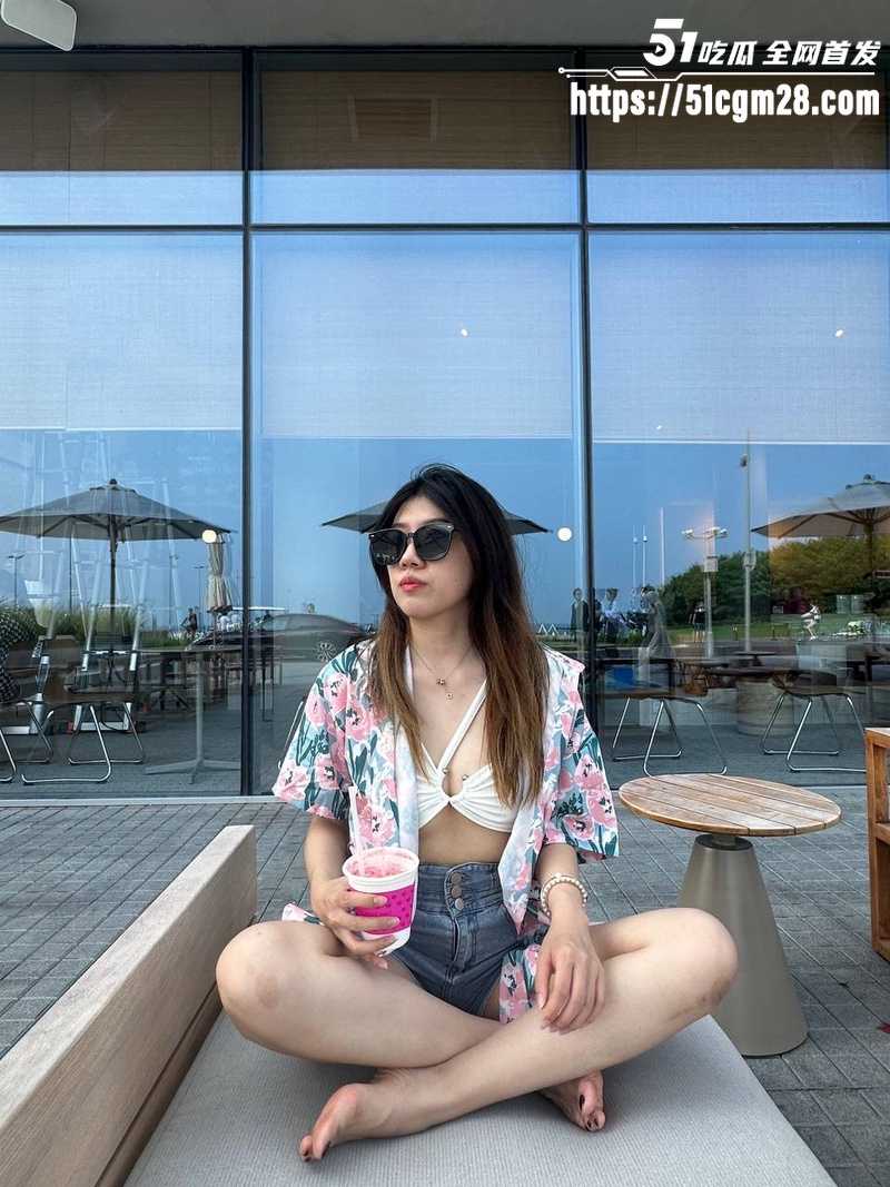 黑龙江少妇 邹红丽 酒店偷情实录 2