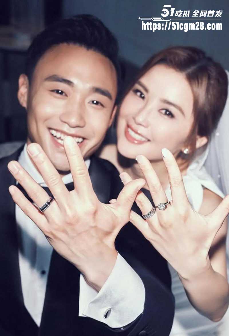 Twins成员阿Sa蔡卓妍姐弟恋结婚 2 拷贝