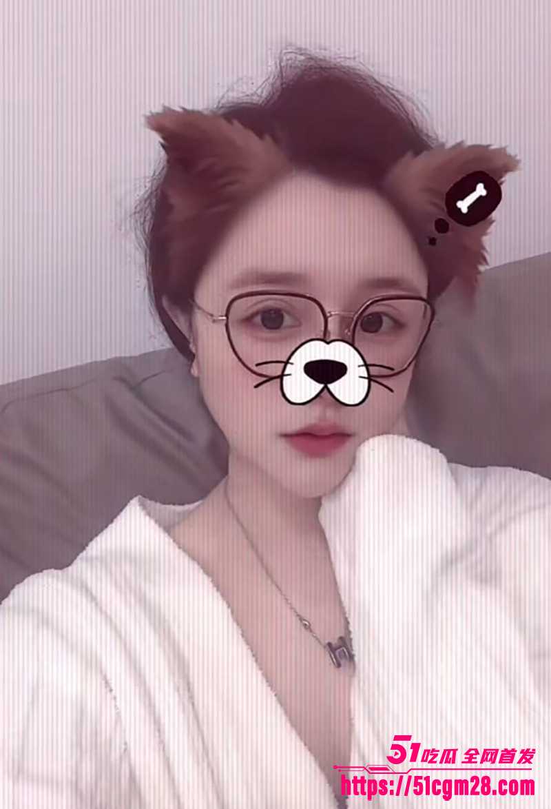 上海网美小懒猪 渣男骗炮视频流出 3 拷贝