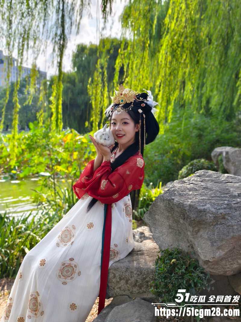 02年大学妹 性爱私拍 2