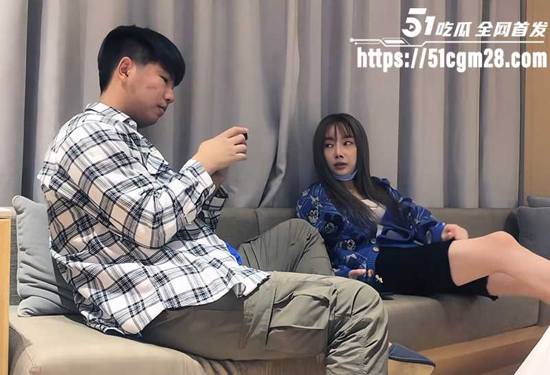 小宝寻花约操八字奶美女 互摸舔弄淫骚调情 花式打桩干的浑身瘫软