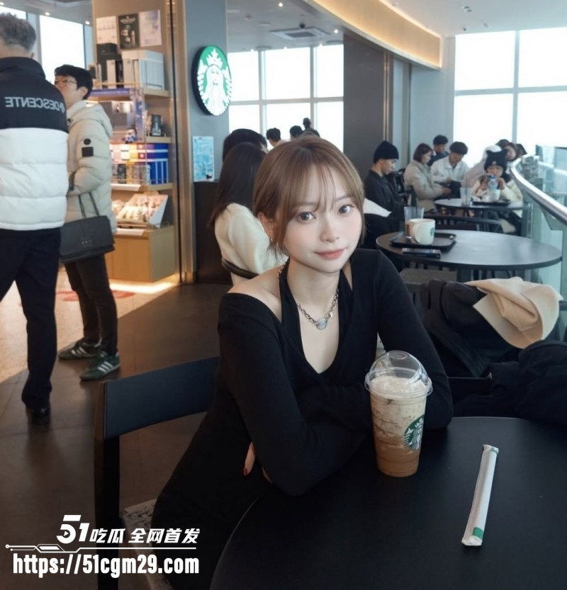 高颜值旅游博主 子欣 性爱自拍流出  1