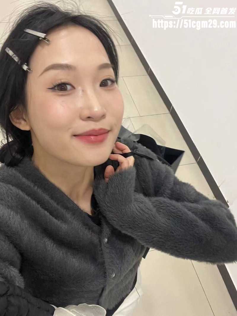 浙江美女 周羽彤 不雅视频泄漏 骚货被操到浪叫不停 真想抽她屁股后入