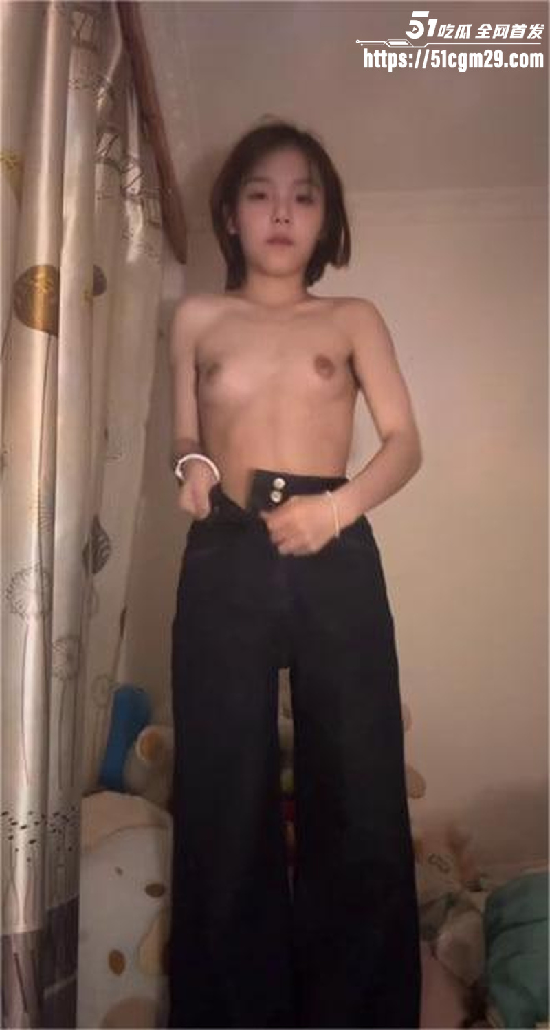 推特福利姬 泡泡 大尺度福利来袭 精神小妹抖音风裸舞 美乳粉穴镜头前清晰可见