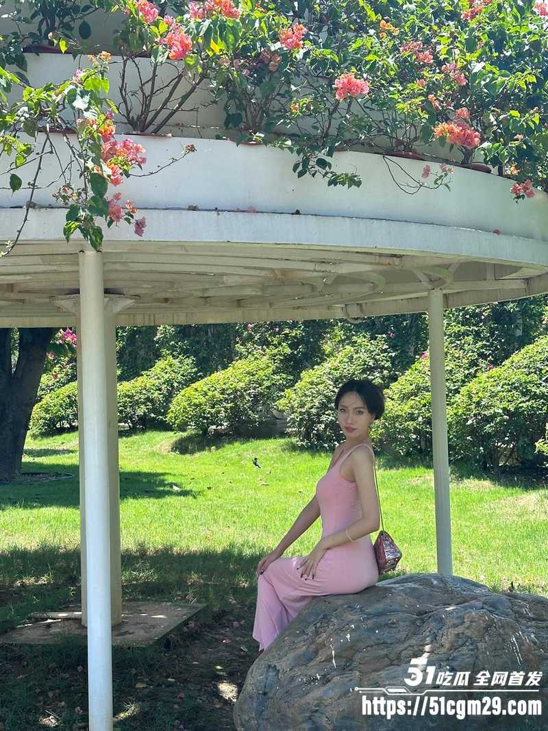 深圳反差婊 李佳栩 不雅自拍 口交后入浪叫发骚 淫语狂飙情绪价值拉满
