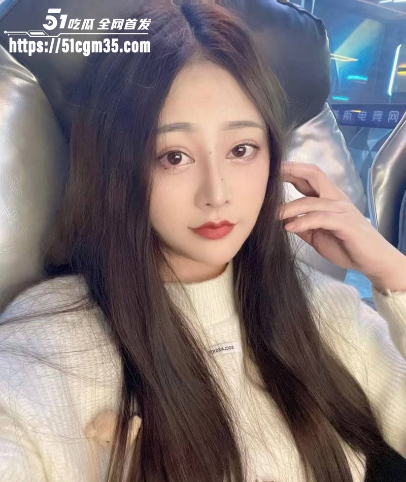 约炮大神 looks 酒店多体位爆操纹身少妇 全程露脸实录 肉欲溢出屏幕！