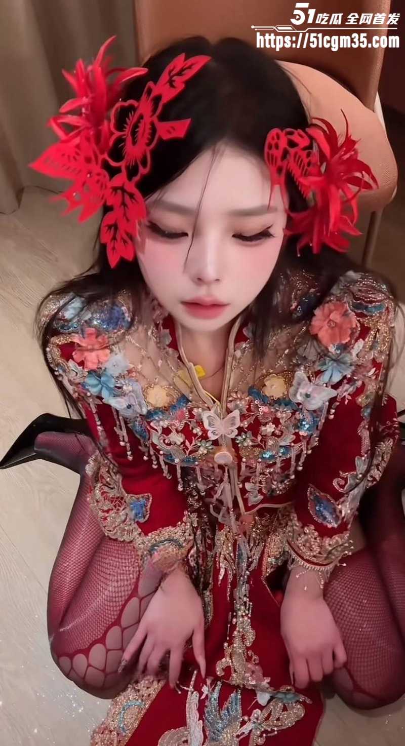 抖音百万网红小樱suny大尺度私拍流出3