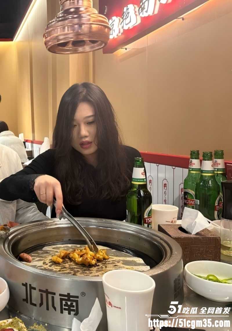 山东大波浪御姐 丁诗瑜 做爱视频泄密 高冷气质的她床上竟如此下贱