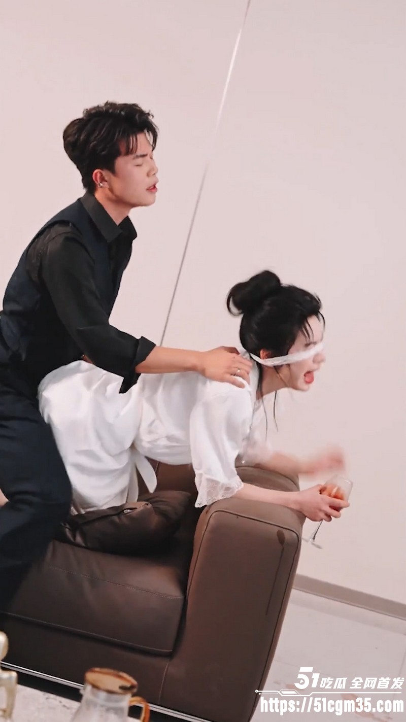擦边短剧失控边界全集 3