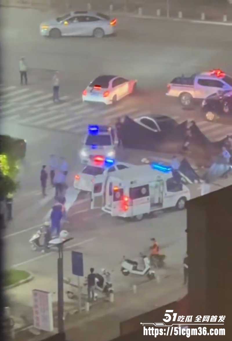 安溪太和万达广场砍人事件 3 拷贝