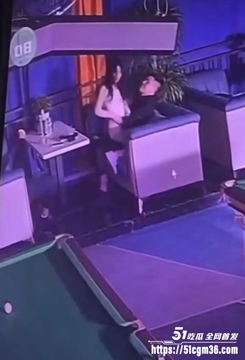 台球厅激情性爱 3 拷贝