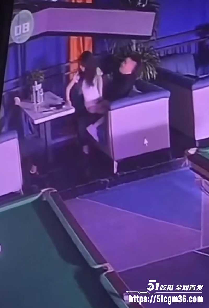 台球厅激情性爱 8 拷贝