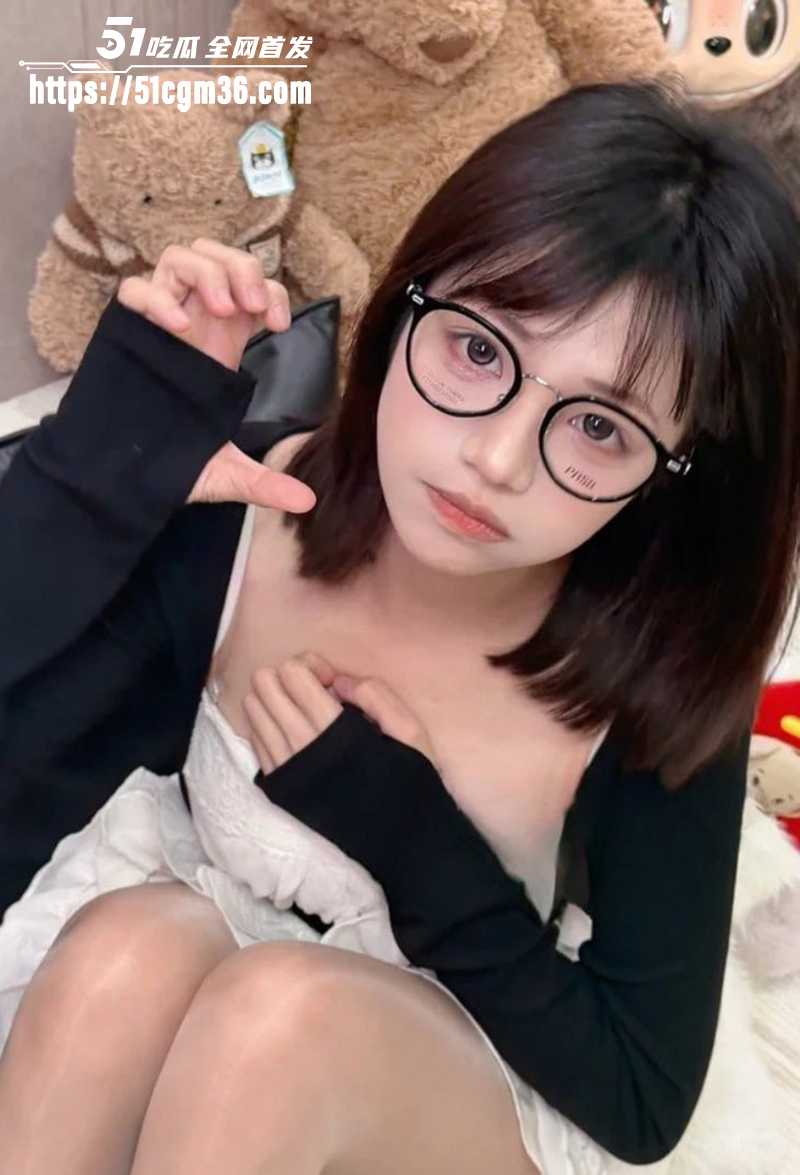 抖音英雄王李海伟劈腿约炮曝光 15 拷贝