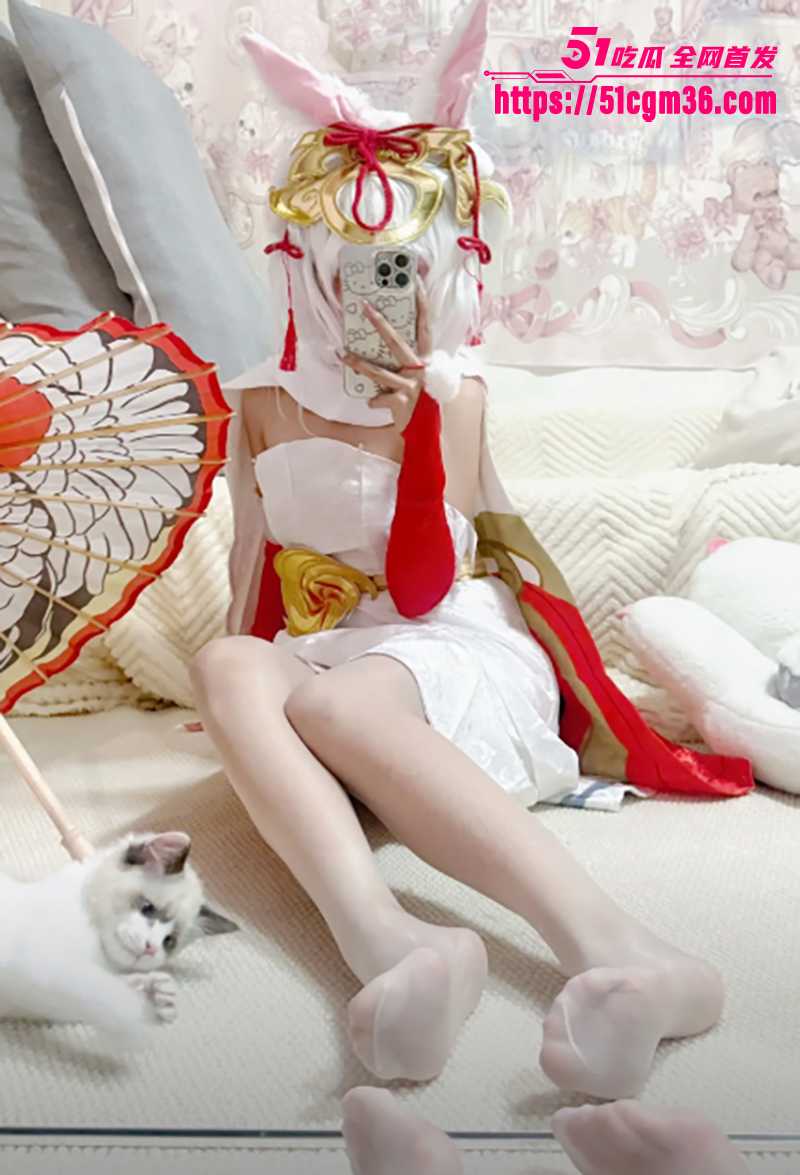 抖音麻辣兔哥极品COS自慰视频流出 3 拷贝