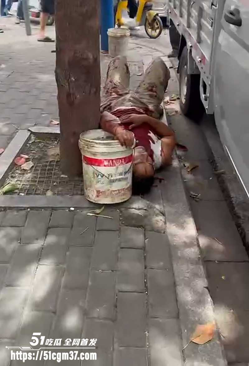 广东汕头卖红薯小商贩杀人 2 拷贝
