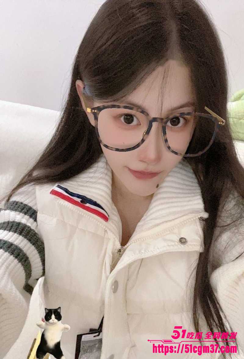 山东肉感淫女 王晓晖 玩网调约炮 跪床撅臀被猛干 狂抠骚穴浪叫呻吟