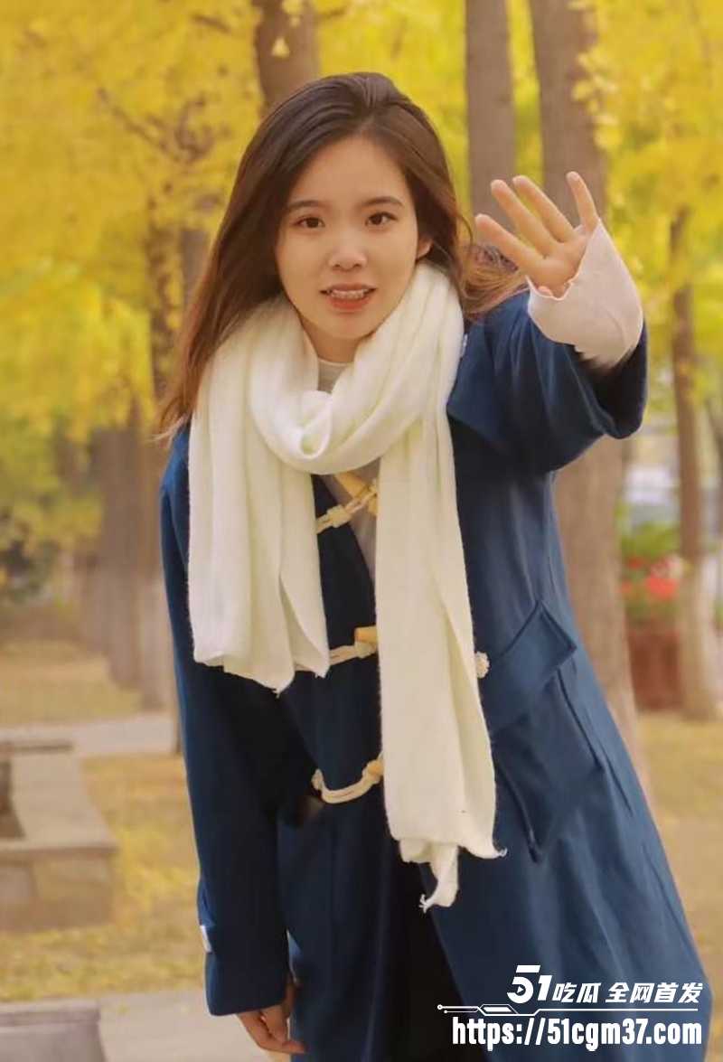 可爱嫩妹情侣淫拍泄密 撅臀露穴满足男友各种癖好 自拍埃操淫似母狗