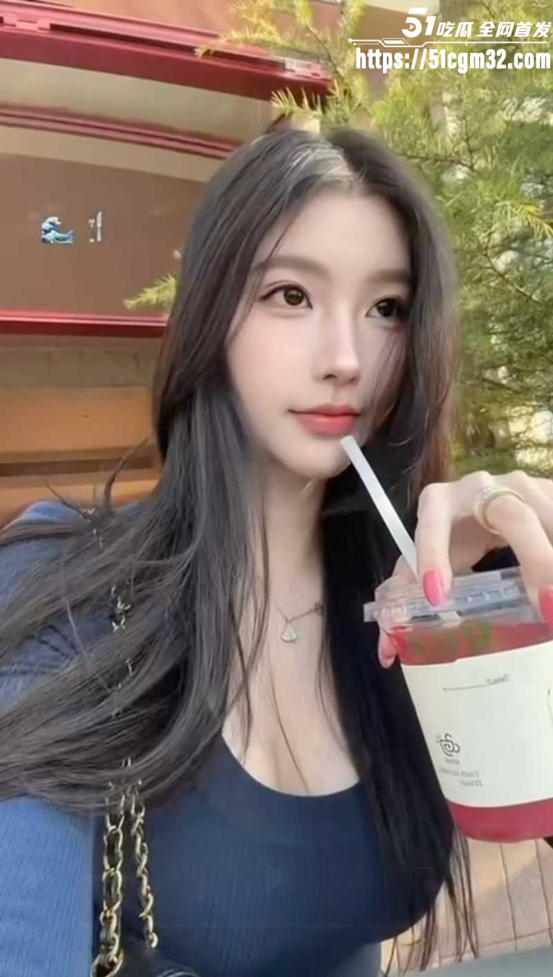 极品福利姬少女宿舍各种姿势自慰2