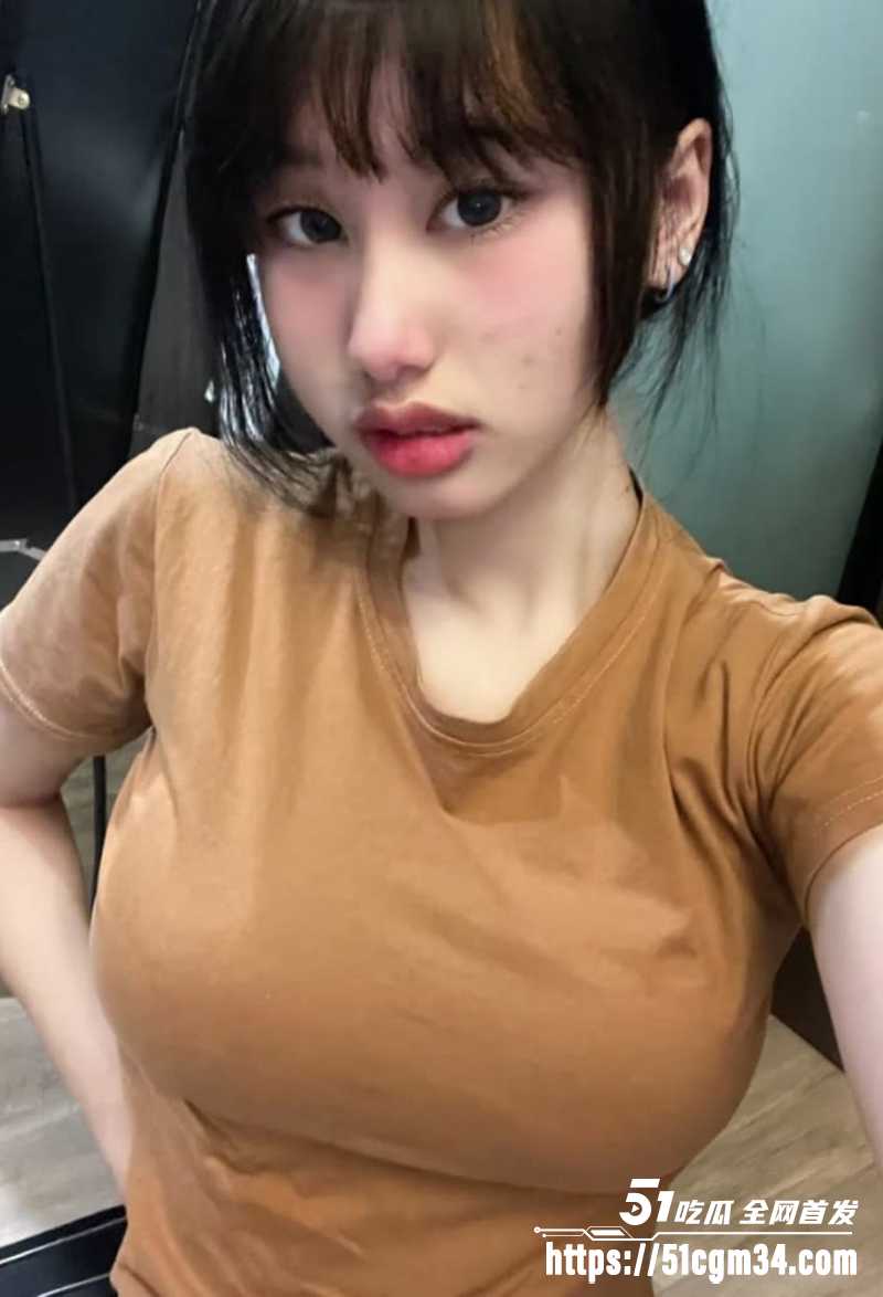 成都爆奶学妹 韩婷 发自拍骚片勾引男友 玩圆珠笔怼穴插肛 淫到极致