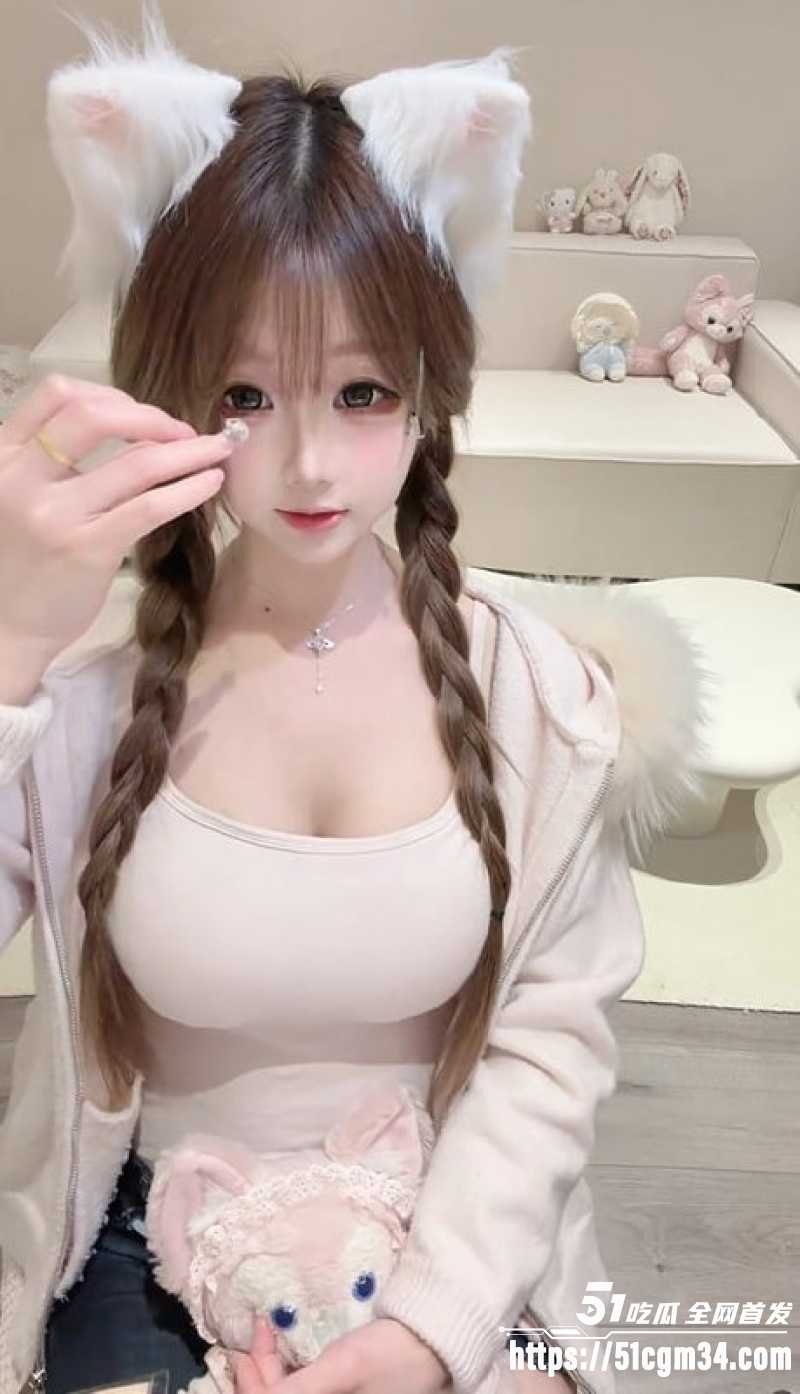 抖音高颜值嫩妹小点欣芽芽3