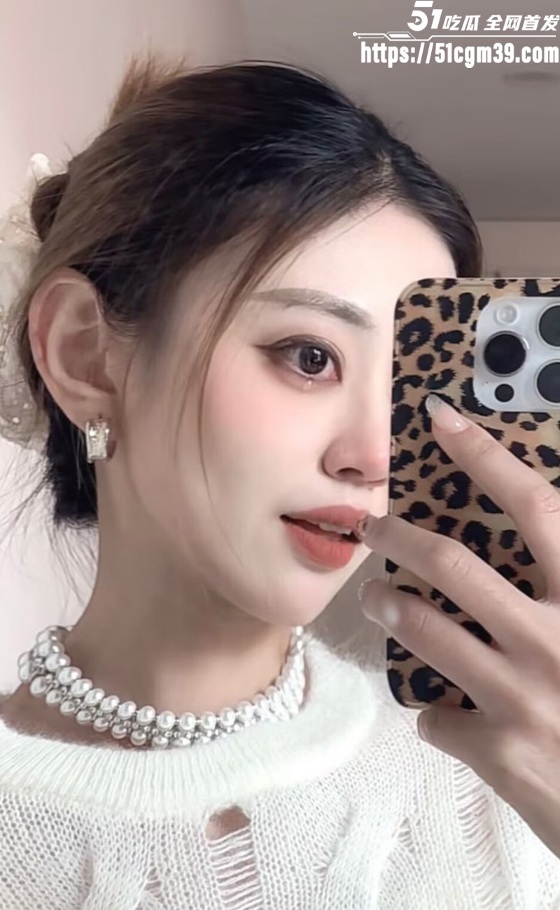 广州高颜值少妇淫妻4